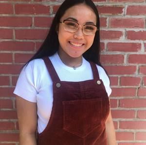 Meet your Posher, Léa